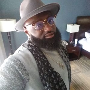 Meet your Posher, Furlow